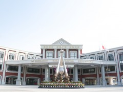 明日之星广场